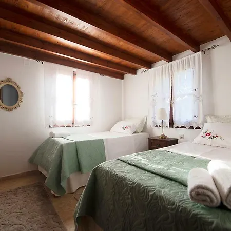 Villa Secret Paradise Szkaliá