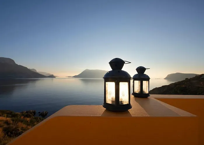 Secret Paradise فيلة