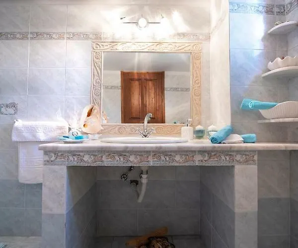 فيلة Secret Paradise